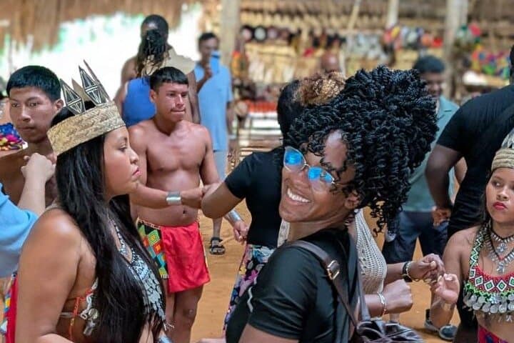 Emberá Village Tour — Bonita Waterfall, Chagres River & Cultural Immersion photo 2