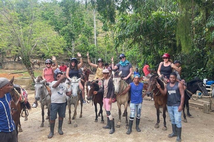 Samaná Day Trip: Horseback to El Limón Waterfall and Cayo Levantado (Bacardi Island) photo 3