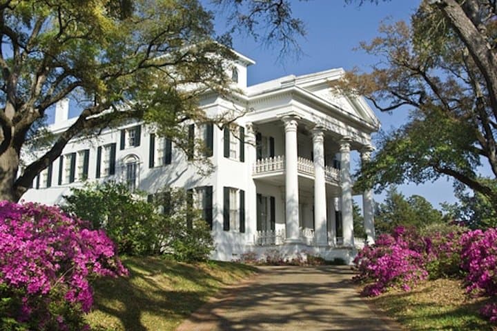 Natchez Self-Guided Walking Tour: Historic Under-the-Hill to African American Museum photo 3