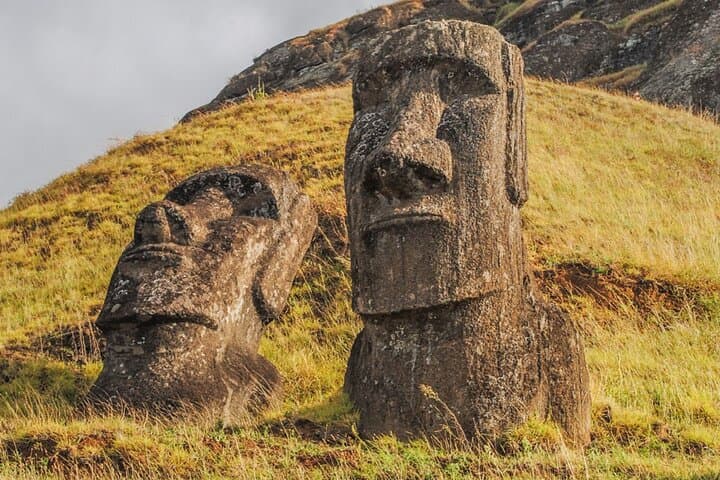 Ultimate Easter Island Private 2-Day Highlights: Rapa Nui Essentials Tour