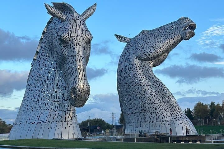 Private Perthshire & Drummond Castle Day Tour: Drummond Gardens, Doune Castle, Kelpies & Falkirk Wheel photo 2