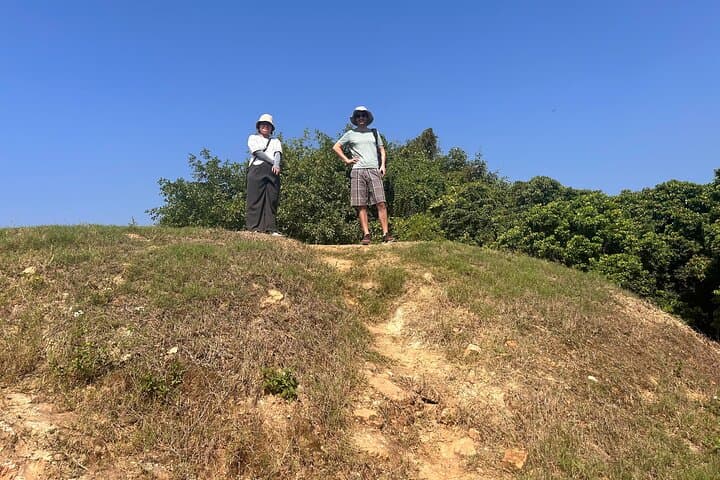 Dien Bien Phu Legends: One-Day History, A1 Hill & Black Thai Homestay photo 2