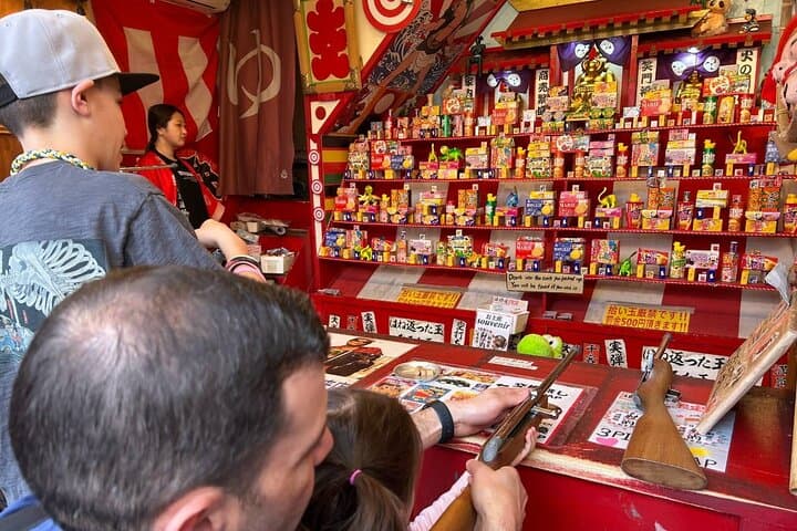 Osaka Private 3-Hour Culture Tour — Dotonbori & Shinsekai Highlights photo 3