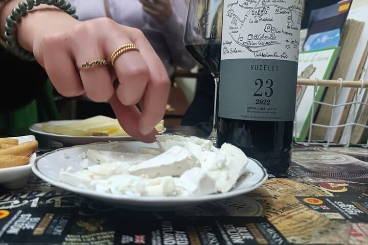 Madrid La Latina Wine & Tapas Walking Tour photo 6