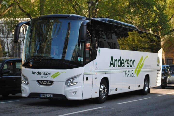 Stonehenge Summer Solstice Sunrise Shuttle from London photo 3