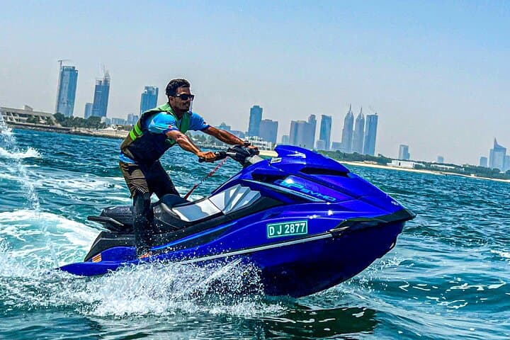 Ride Dubai’s Fastest Jet Ski: 1800cc Yamaha 250HP Experience photo 3
