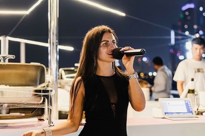 dubai-marina-luxury-dinner-cruise-nighttime-dhow-and-catamaran-experience photo 5