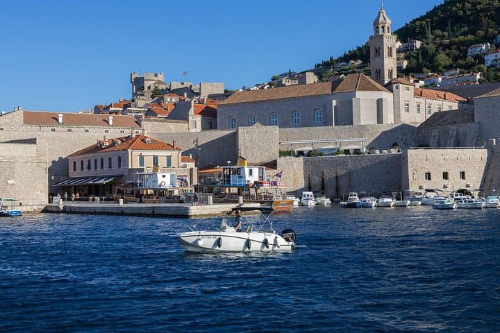 Private Boat Tour to Lokrum Island, St. Jakov Beach & Betina Cave — Dubrovnik photo 4