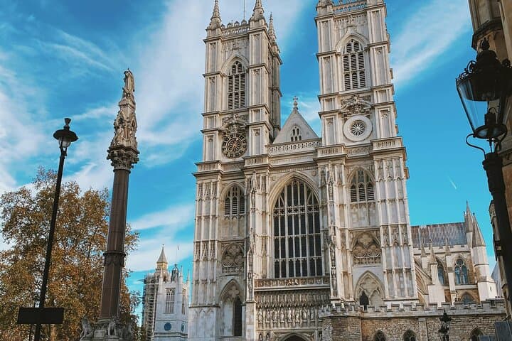 Westminster Abbey & Top London Sights Walking Tour with Blue Badge Guide