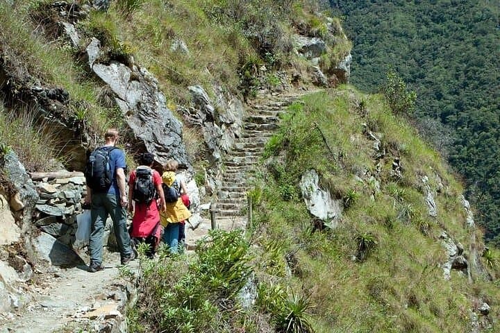 3-Day Inca Jungle Adventure: Rafting, Zipline & Hike to Machu Picchu photo 3