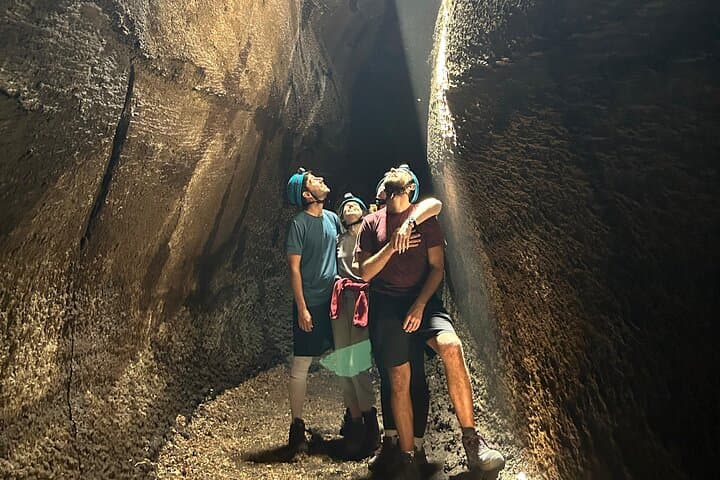 Private Mount Etna Hike and 200-Year-Old Winery Lunch from Taormina photo 5