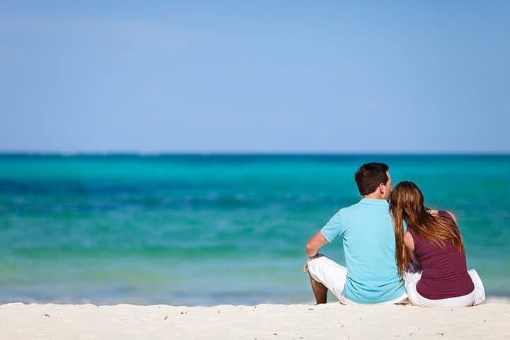 6-Day Romantic Zanzibar: Stone Town, Spice Farms & Safari Blue Escape