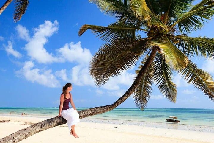6-Day Romantic Zanzibar: Stone Town, Spice Farms & Safari Blue Escape photo 4