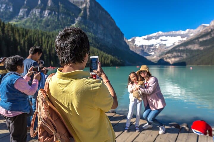 Lake Louise & Moraine Lake Day Tour — Banff's Turquoise Lakes and Ten Peaks photo 3