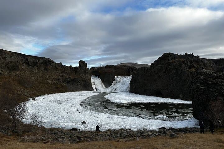 Super-Jeep Landmannalaugar Day Tour: Rhyolite Peaks, Hot Springs & Highland Lakes photo 4