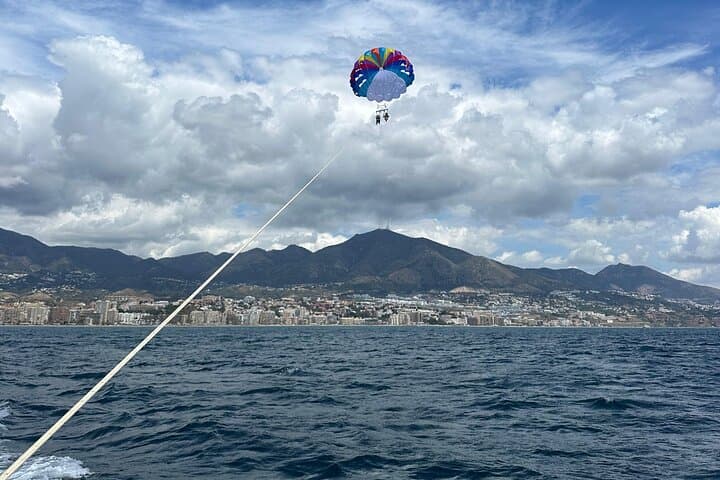 Parasailing in Fuengirola: Costa del Sol Aerial Adventure photo 4
