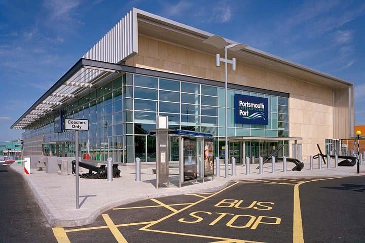Portsmouth Cruise Port to London Private Transfer — Seamless Door-to-Airport Ride