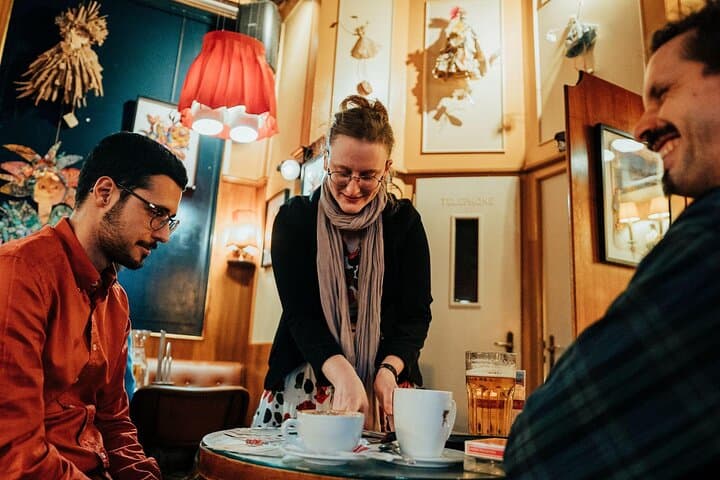 Geneva Old Town: Tailor-made Cocktails & Close-Up Magic at Le Radar de Poche photo 5