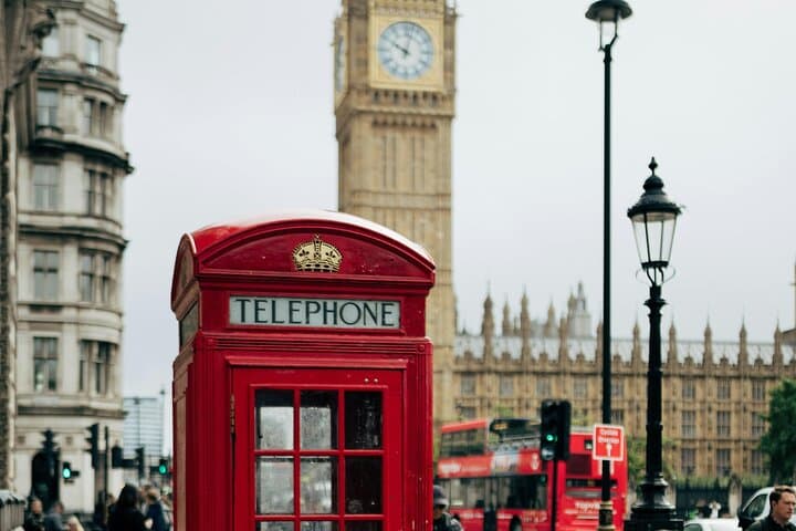 Westminster Abbey & Royal Sights: Blue Badge Guided London Tour