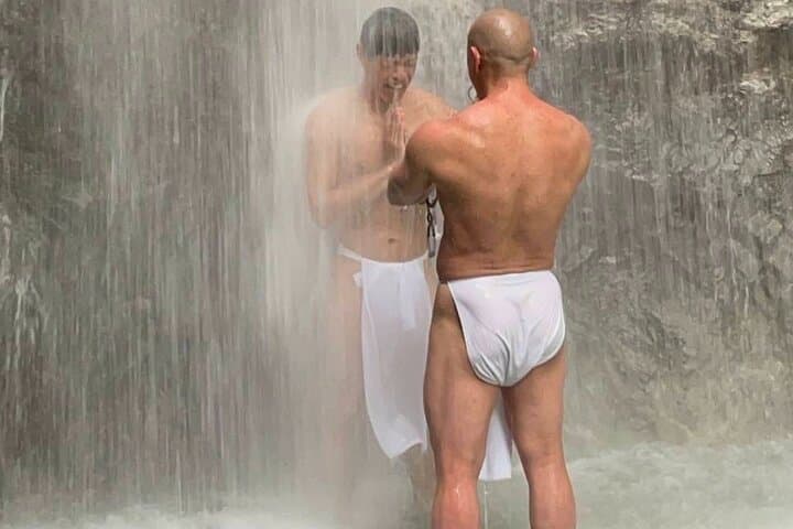 Takigyo Waterfall Meditation near Odawara: Traditional Japanese Waterfall Training Experience photo 1