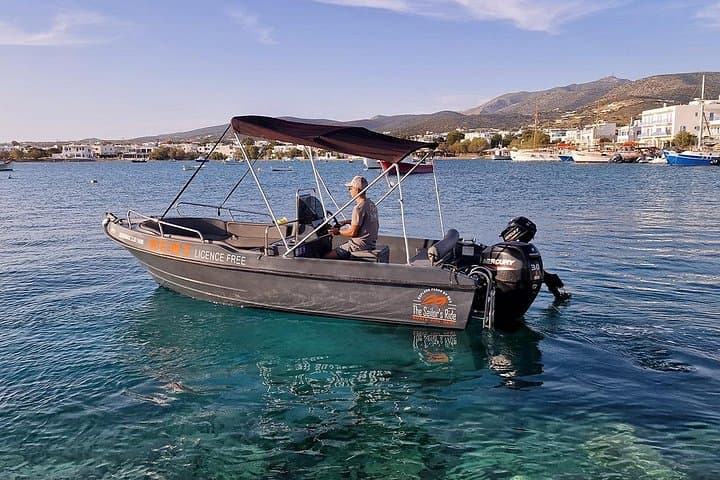 Licence-Free Speedboat Rental in Paros — Self-Drive from Alyki Harbor