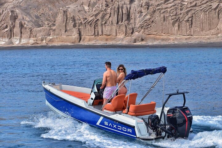 Santorini Saxdor Full-Day Luxury Boat Rental: Caldera Cruise & Snorkeling