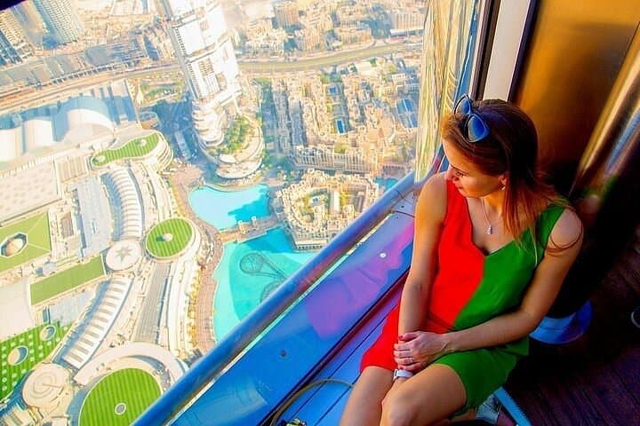 Burj Khalifa Rooftop Dinner and Observation Deck Ticket in Dubai photo 3