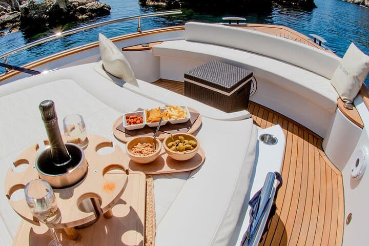 Sunset Dolphin Cruise and Aperitif from Giardini Naxos to Taormina photo 2