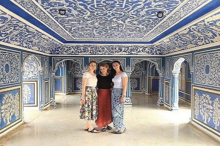 Two-Day Private Jaipur Overnight Tour from Delhi: Palaces, Forts & Stepwells photo 2