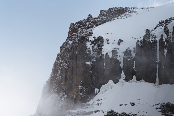 Kilimanjaro Northern Circuit: An 8-Day High-Altitude Trek to Uhuru Peak photo 6