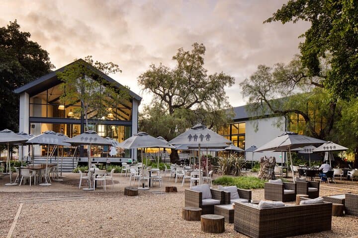 Four Cousins Robertson: Food & Wine Pairing Platters in the Breede Valley photo 3