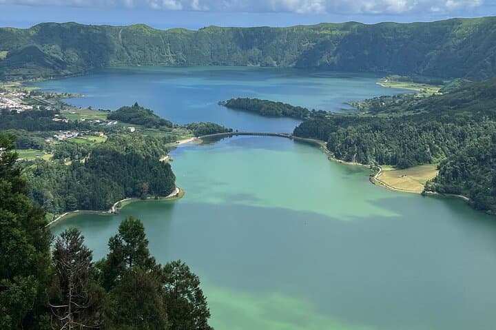 Sete Cidades and Ponta da Ferraria Shared Day Tour — São Miguel Volcano Lakes & Ocean Hot Pools photo 1