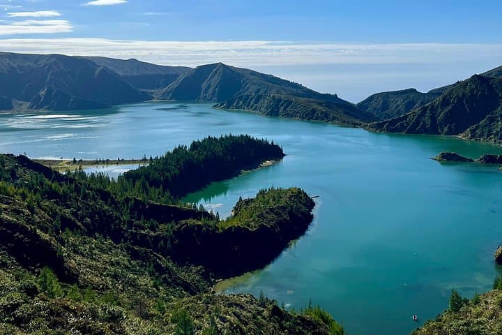 Sete Cidades and Lagoa do Fogo: Private Scenic Tour of São Miguel photo 1