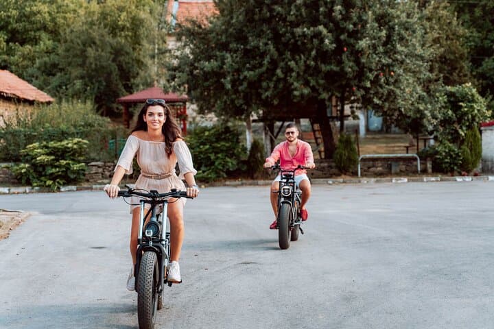 E-Bike and 4x4 E-Scooter Rental in Veliko Tarnovo — Self-Guided Rides from Arbanassi photo 2
