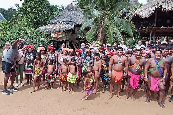 Embera Village Day Tour: Canoe Ride, Waterfall Swim & Traditional Lunch in Chagres photo 3