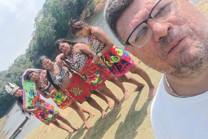 Embera Village Day Tour: Canoe Ride, Waterfall Swim & Traditional Lunch in Chagres photo 4