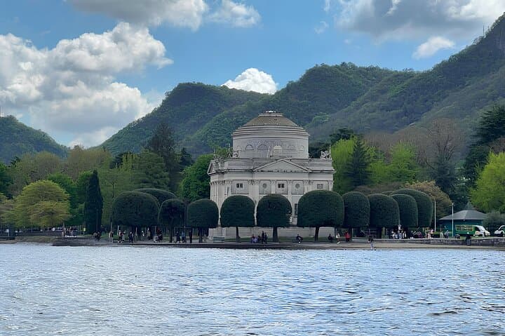 Como Electric Cart Private Tour — 4‑Hour Guided City & Cernobbio Excursion photo 5