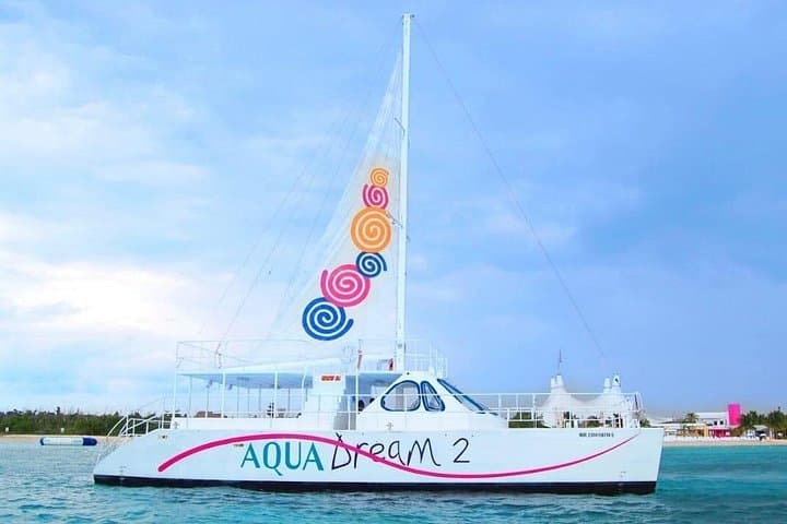 Cozumel Catamaran Snorkeling to El Cielo + Lunch at Casa Luum photo 3