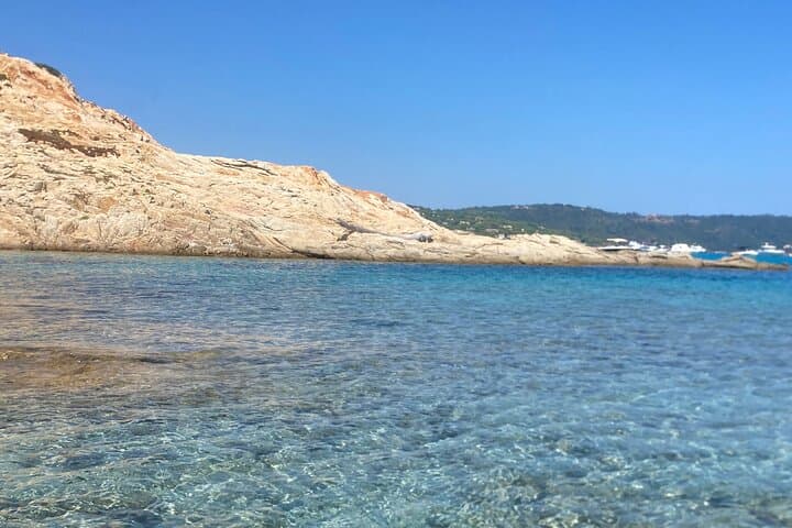 Private Sailboat Escape: Cannes to Îles de Lérins