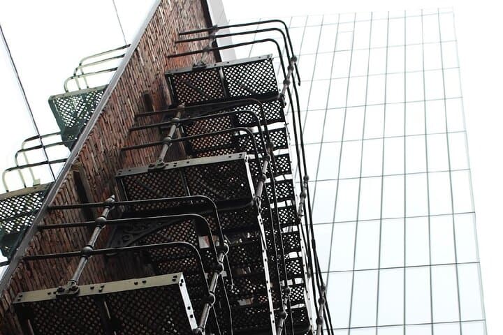 Manchester Cottonopolis Walking Tour: Food, Drinks & Industrial History photo 5