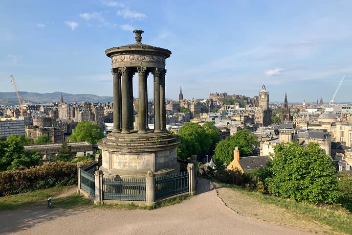 Hike Arthur's Seat and Calton Hill: Edinburgh Panorama Walking Tour photo 3