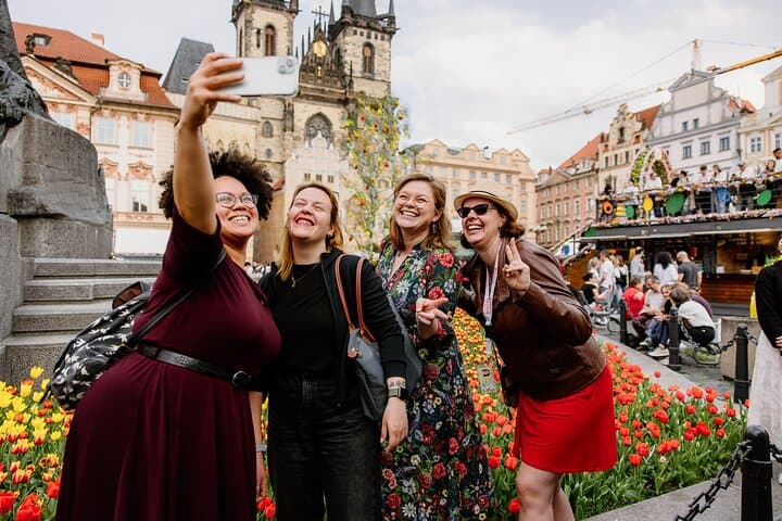 Prague Easter Markets Tour: Czech Traditions and Local Snacks