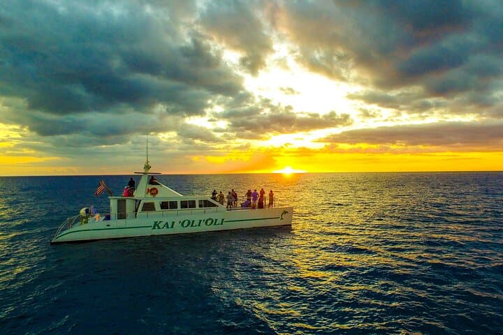 Ko Olina Sunset Snorkel Cruise: Catamaran Dolphin & Whale Watch with Dinner