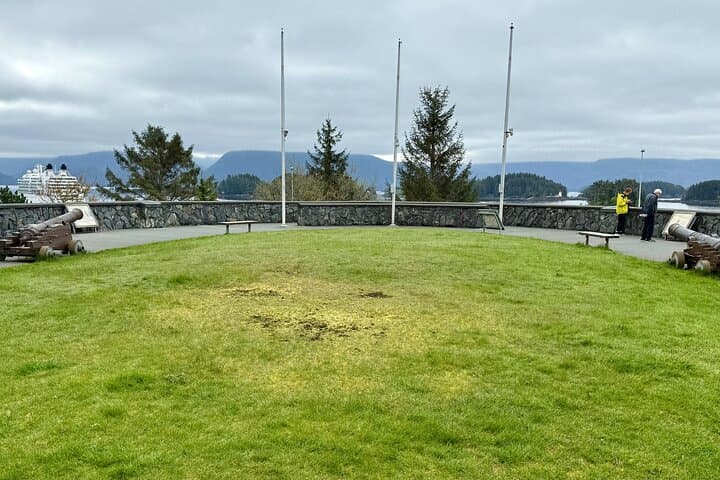 Exploring Sitka’s Storied Shores: A Private Historic Sea Walk Tour