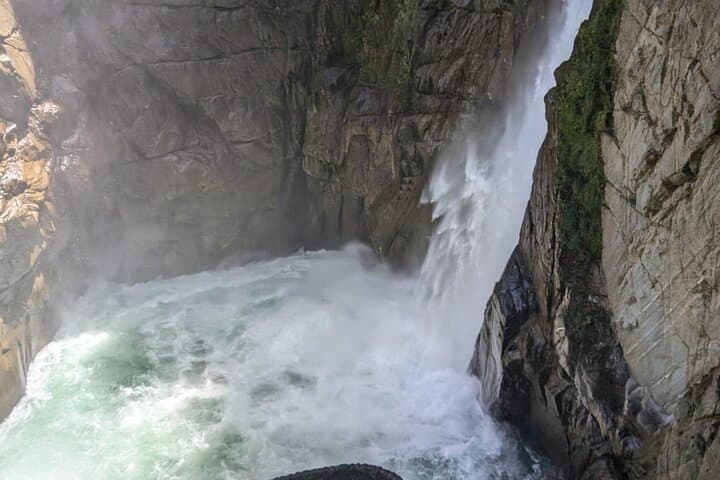 ATV Waterfall Route & Pailón del Diablo: 3-Hour Quad Adventure from Baños photo 2