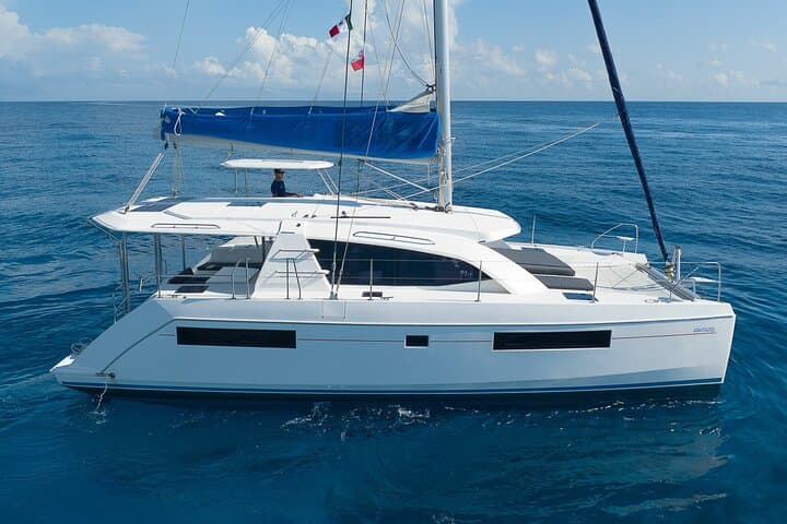 Private 5-Hour Luxury Catamaran Snorkel Tour — Tulum & Playa del Carmen photo 3