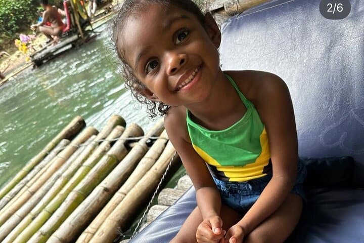 Bamboo Rafting and Limestone Massage on Jamaica’s Great River photo 6