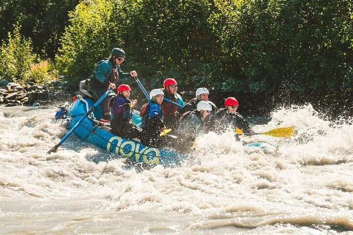 Lions Head Whitewater Rafting on the Matanuska River: Alaska Half-Day Class III–IV Adventure photo 2