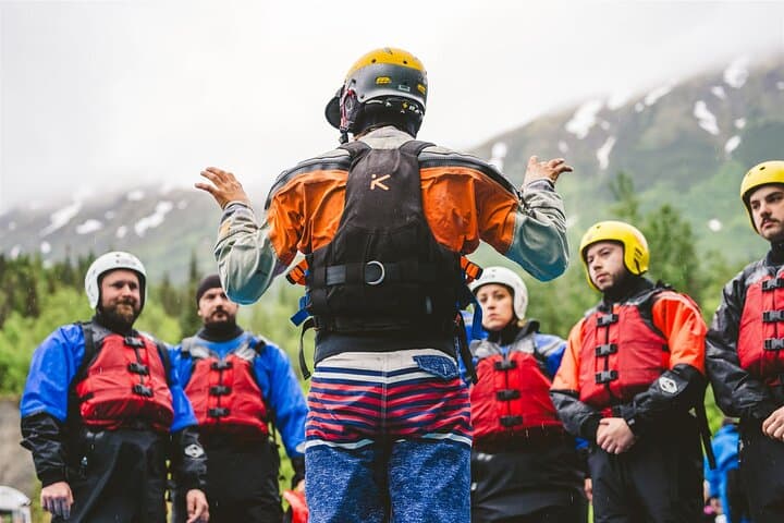 Thrill Through Alaska’s Six Mile Creek 3-Canyon: Guide to Class V Whitewater Rafting Adventure photo 5