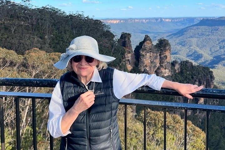 Blue Mountains Day Tour: Jamison Valley Lookouts, Megalong & Scenic Highlights photo 4